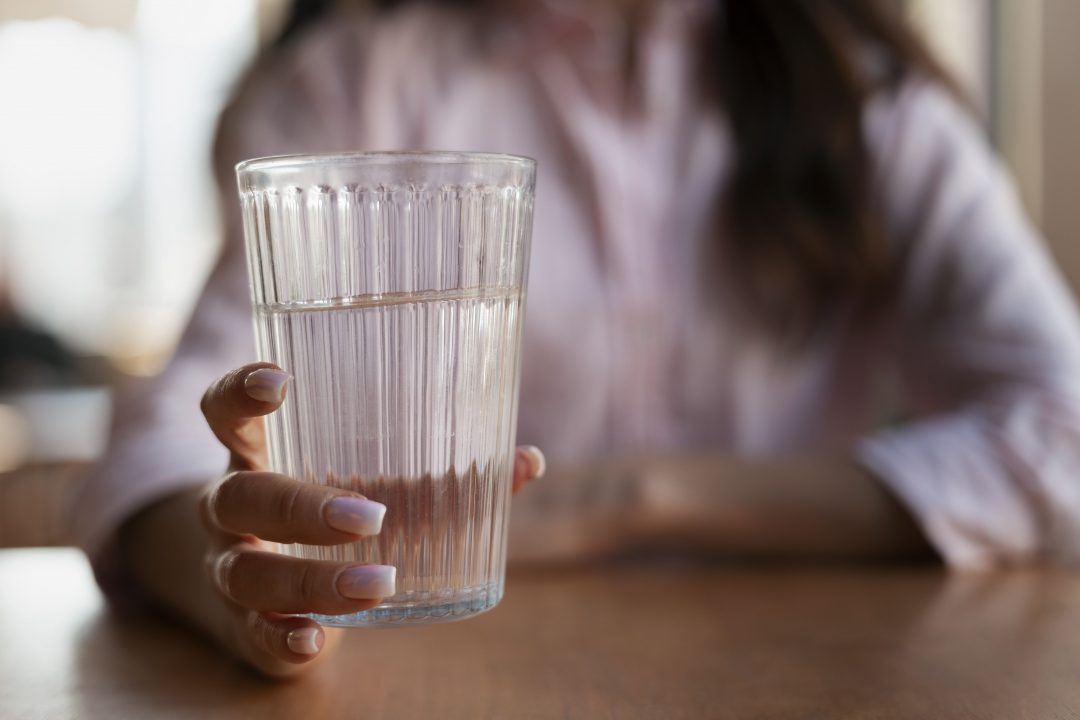 Água com enxofre: o que é, quais os problemas, como resolver