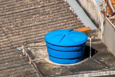 Saiba a importância de limpar caixa d'água para a sua saúde