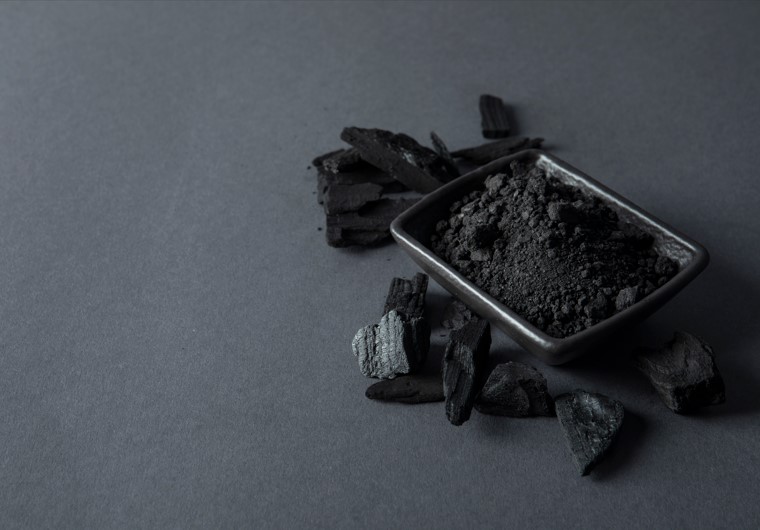 Carvão ativado: O que é, pra que serve e qual a importância na água